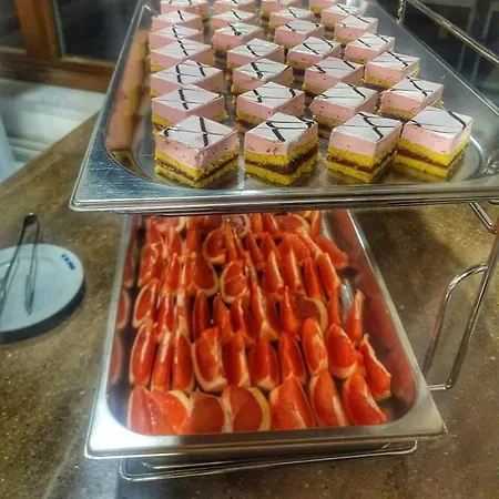 Hotell Sorea Uran Tatranská Lomnica